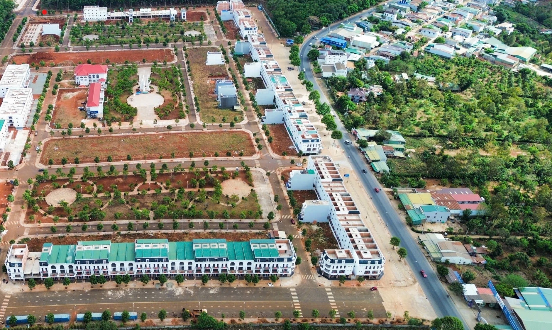 Cần bán đất nền trung tâm Buôn Ma Thuột chỉ 3 Tỷ, full thổ đường 18m - Ảnh chính