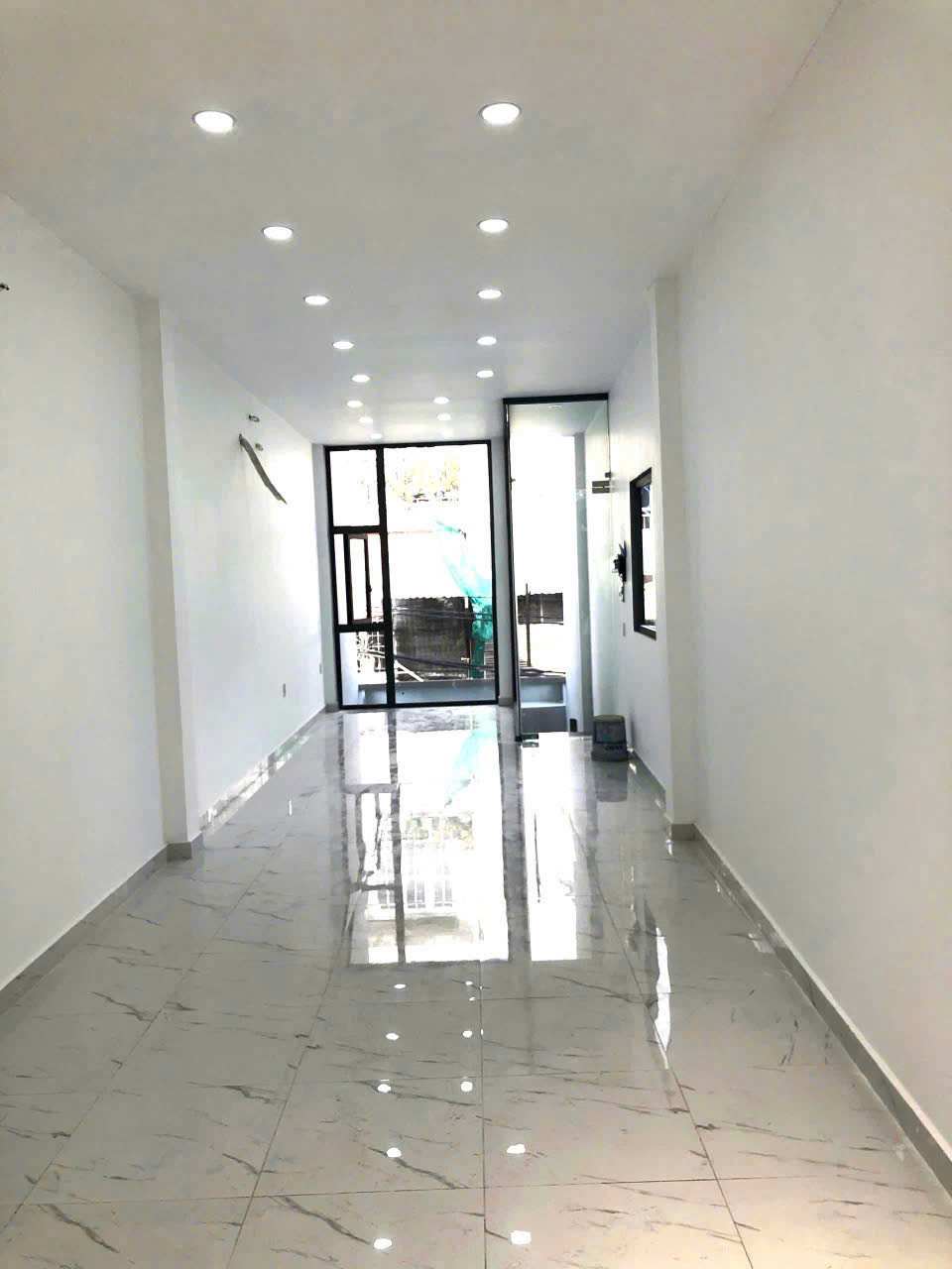 MẶT TIỀN KINH DOANH NGAY CHỢ P16Q4 <br>NGANG 3,4 X 17 ĐÚC BÊ TÔNG <br>CÓ 5 TỶ - Ảnh 3