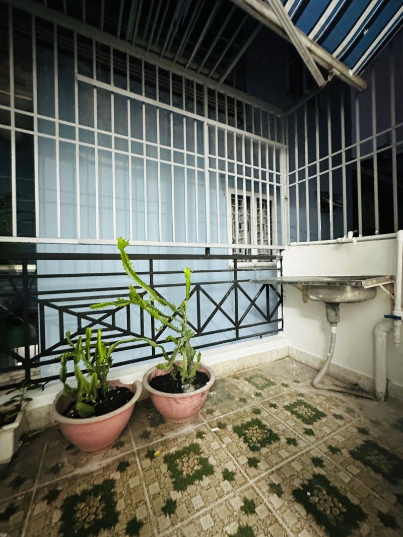 TÂN BÌNH - GIÁP QUẬN 10 - XE TẢI CÁCH NHÀ VÀI BƯỚC CHÂN - NHÀ MỚI - SỔ NỞ HẬU - CHỈ 2.75 TỶ - Ảnh 2