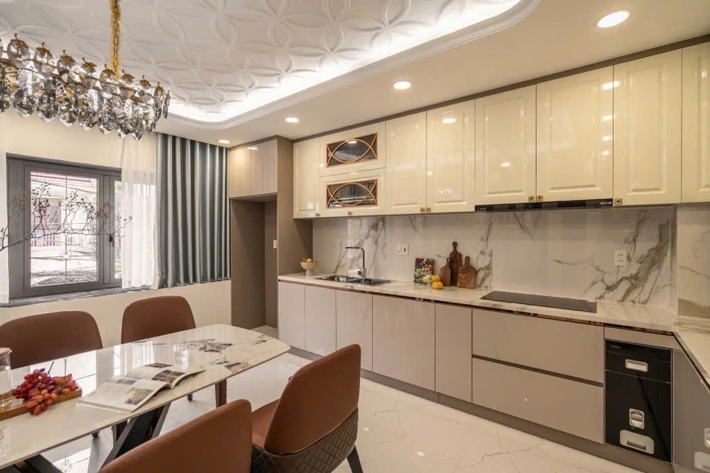 Biệt thự Nguyễn Thị Thập Q7<br>Siêu Sang kiệt tác thời gian <br>NGANG 4 DÀI 20 <br>CÓ 16,6 TỶ - Ảnh 4