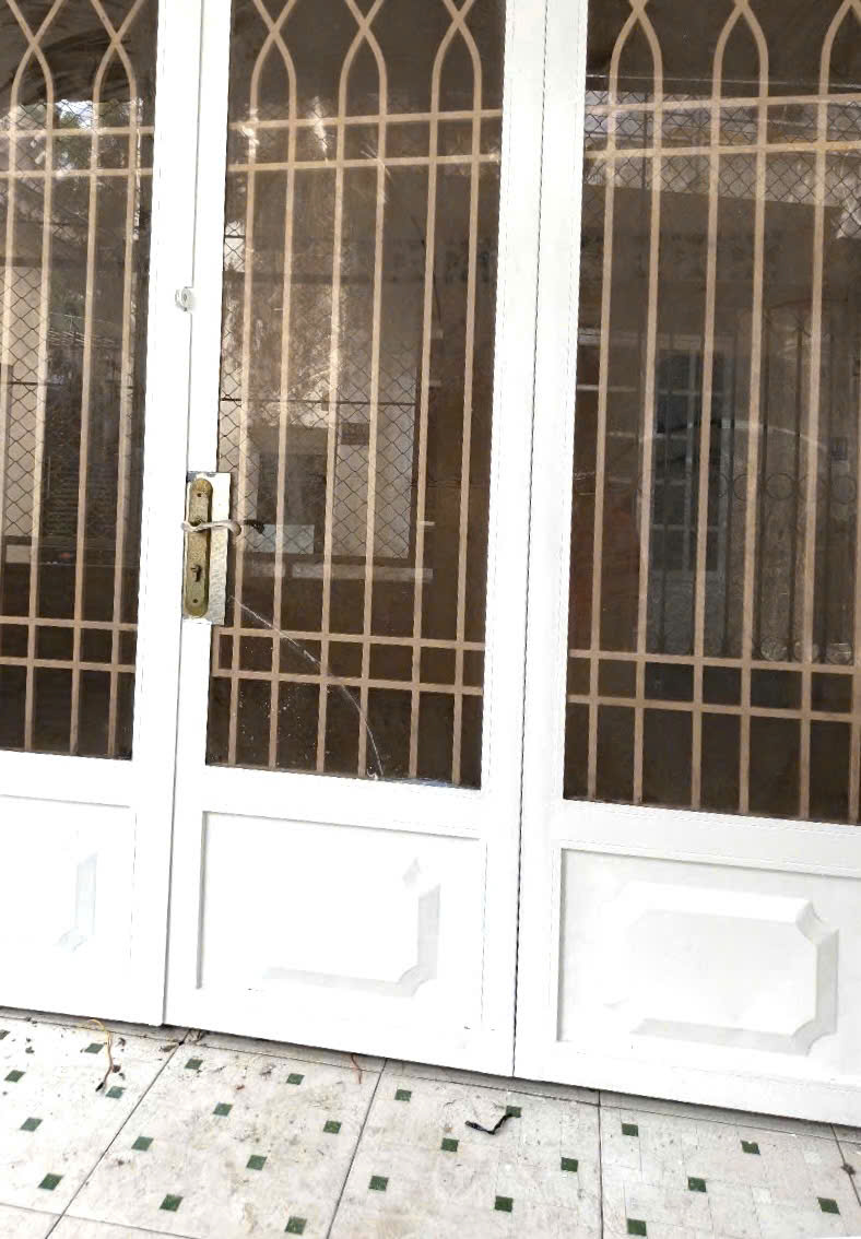 BÁN NHÀ NGÕ Q.2, GIÁ 2.5 TỶ - 30M2 SỔ HỒNG CHÍNH CHỦ - VỊ TRÍ ĐẮC ĐỊA - Ảnh 1