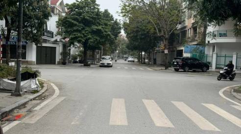 CẦN BÁN NHÀ HÀ TRÌ HÀ CẦU GẦN CHỢ HÀ ĐÔNG THANG MÁY MẶT NGÕ THÔNG GIÁ 6,6 TỶ - Ảnh 1
