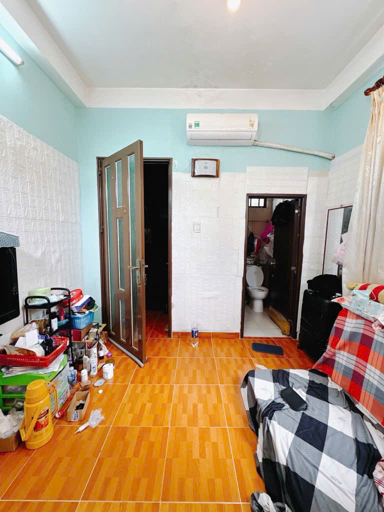 MẶT TIỀN NHÀ  ĐÔI , TRỤC  ĐƯỜNG SỐ KHÁNH HỘI P4 Q4 <br><br> BÊ TÔNG KIÊN CỐ 6 TẦNG<br>DƯỚI 125 TRIỆU M2 - Ảnh 1
