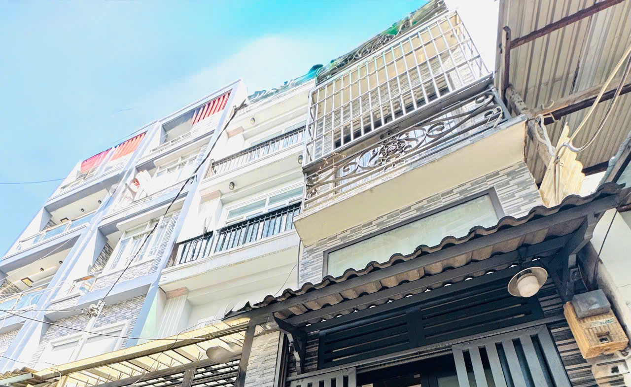 BÁN SIÊU PHẨM CAO TẦNG NHỈNH 2 TỎI<br><br>VỊ TRÍ SÁT MẶT TIỀN HẼM THÔNG 4 MÉT - Ảnh 2