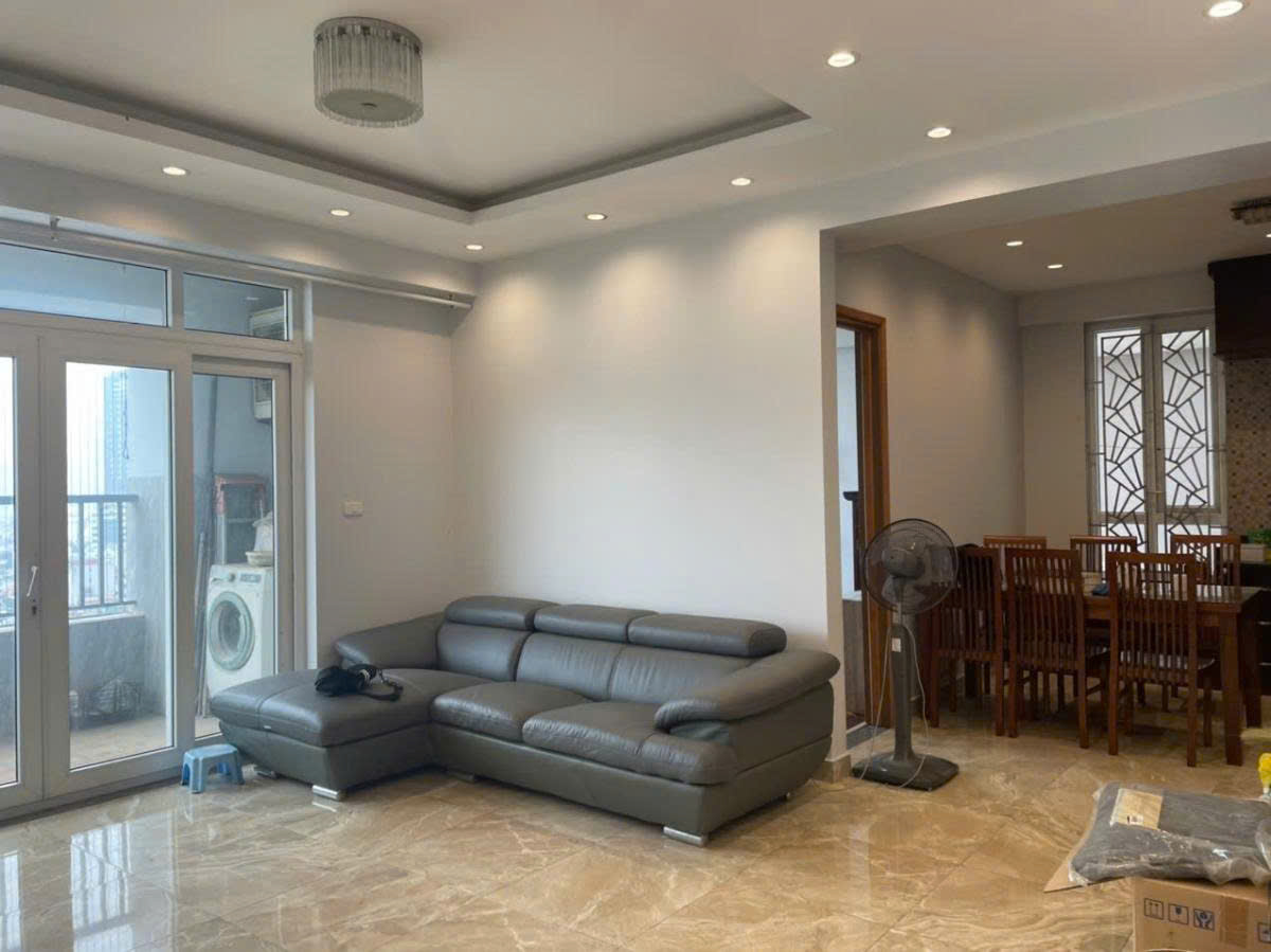 Lô góc Tòa N07 Thành Thái, 108m 3PN, cạnh công viên Cầu Giấy, chỉ 8.5 Tỷ - Ảnh 1
