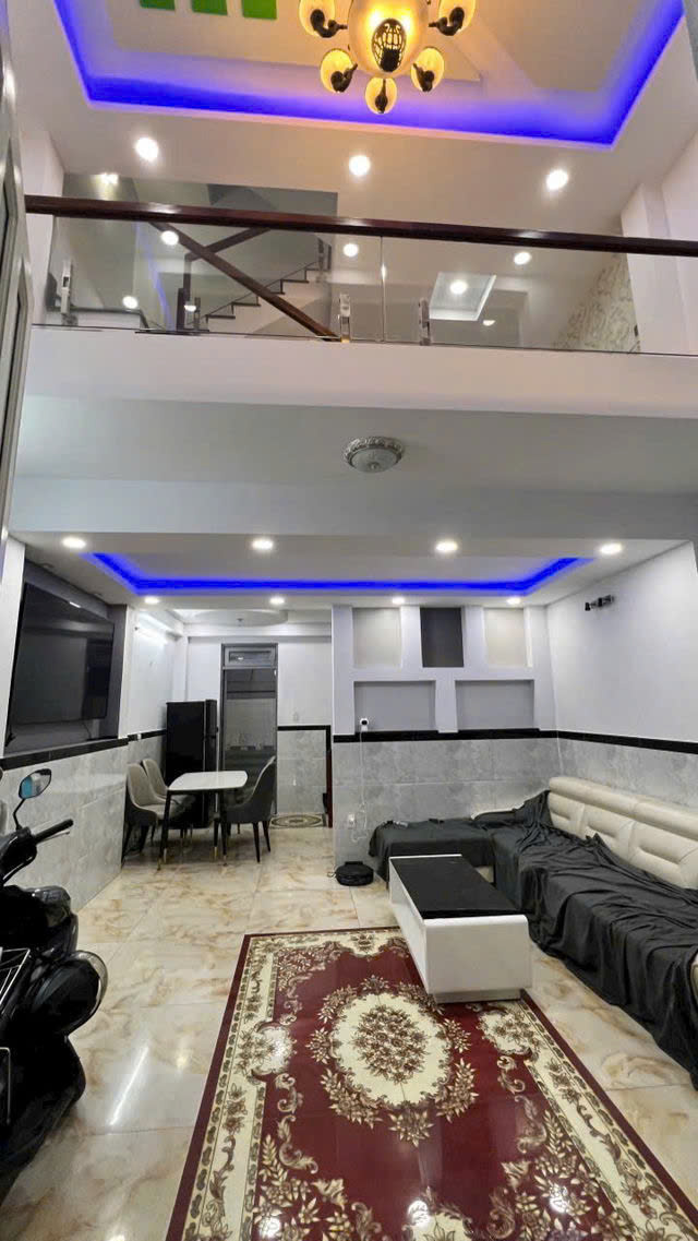 Giá mềm nhất quận Gò vấp 5.7 tỷ: Phạm Văn Chiêu - Phường 14, DT: 44.5 m2(5 x 9). DTSD: 161,7 m2. - Ảnh 1