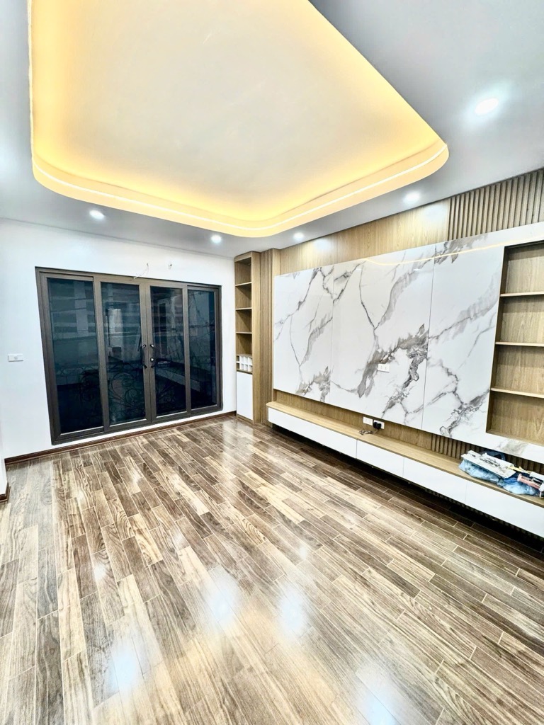 TRUNG TÂM CẦU GIẤY - NHÀ ĐẸP Ở NGAY - OTO QUA NHÀ VÀO NHÀ - KINH DOANH SẦM UẤT - Ảnh 3