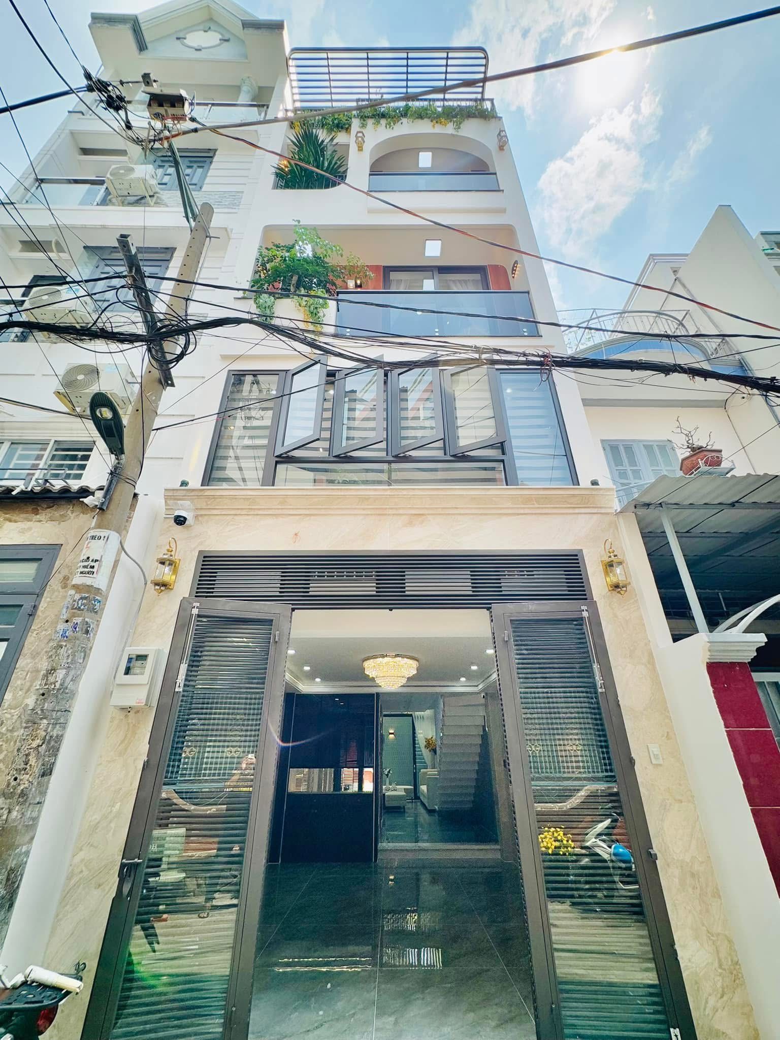 NHÀ THIẾT KẾ CAO CẤP CÓ THANG MÁY QUANG TRUNG - PHƯỜNG 11 <br>LH EM XEM NHÀ 0965526259 THÚY - Ảnh chính