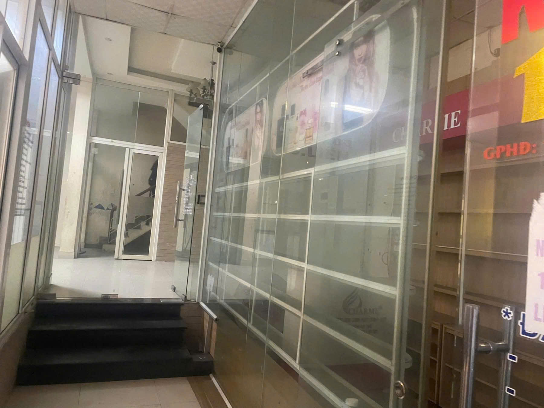🏢 🆘 CHO THUÊ NHÀ 4 TẦNG MẶT TIỀN NGUYỄN HUỆ – VỊ TRÍ VÀNG KINH DOANH - Ảnh chính