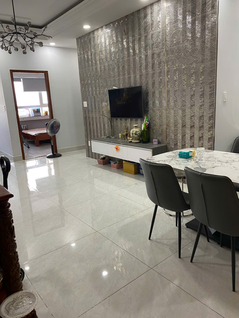 BÁN GẤP CĂN HỘ 90 M2, 2PN - Chung cư Võ Đình Quận 12 - Ảnh 1