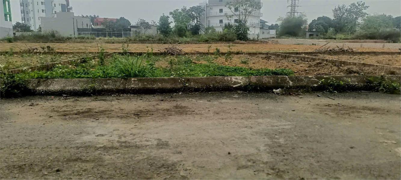 Đất đẹp- giá tốt chính chủ cần bán nhanh lô đất vị trí đắc địa tại huyện Thạch Thất, tp Hà Nội - Ảnh 1