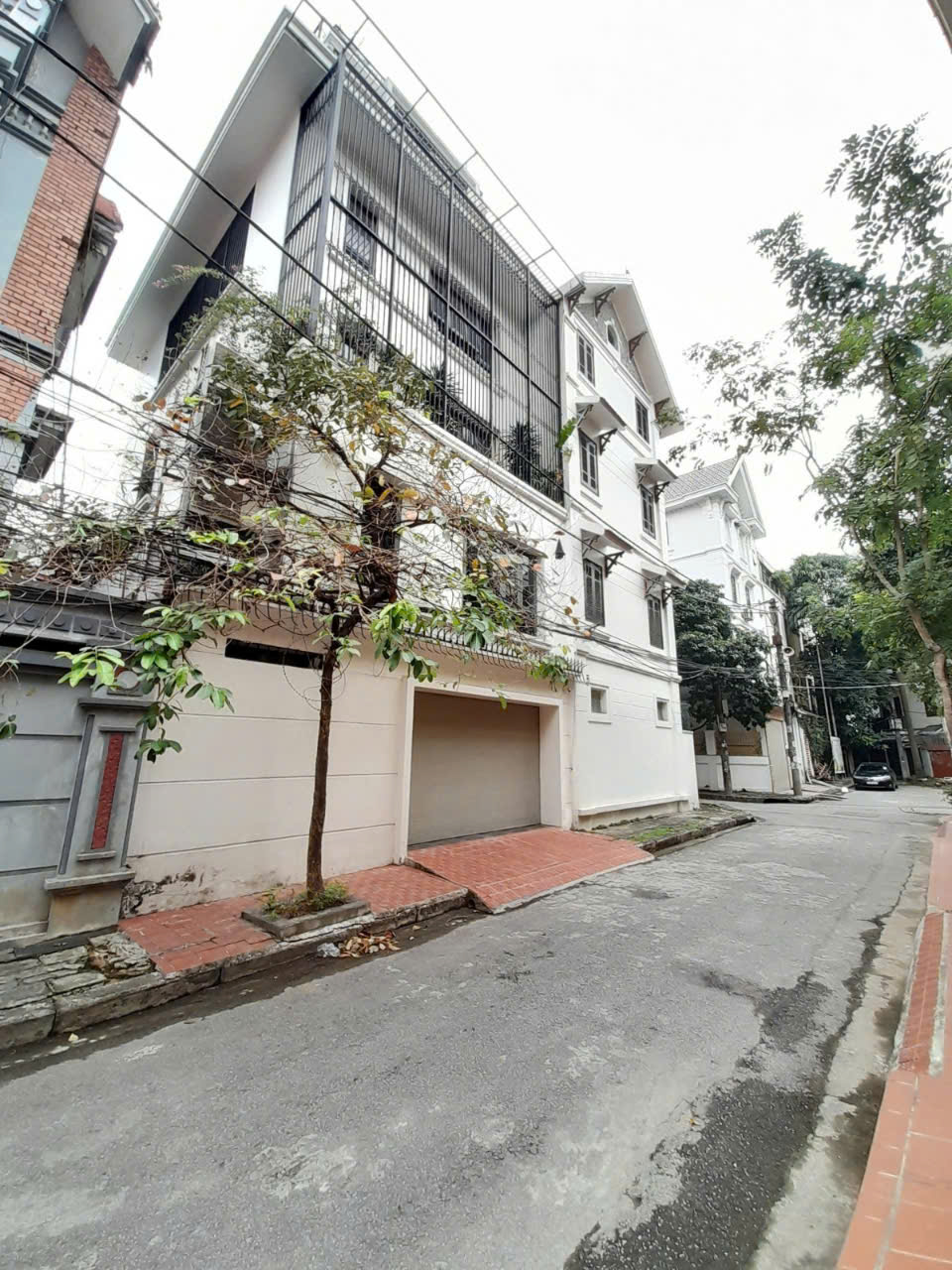 BIỆT THỰ LINH ĐÀM- HOÀNG MAI, ÔTÔ TRÁNH- KD, VP, MẶT TIỀN 10 M, GIÁ 33,1 TỶ. - Ảnh 1