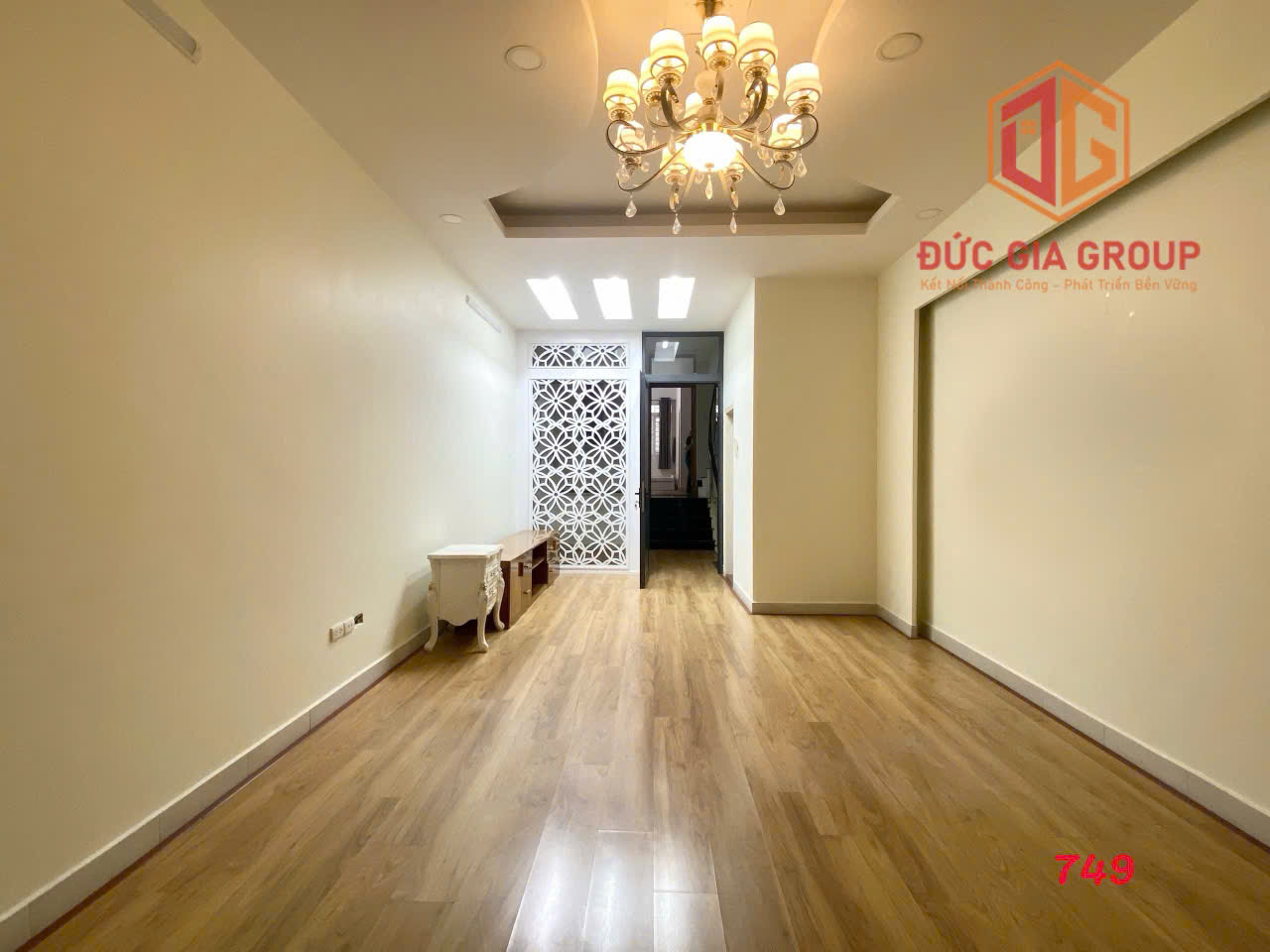 Bán nhà 1T3L mới tinh, MT D9 KDC D2D Võ Thị Sáu chỉ 11,5 tỷ - Ảnh 1