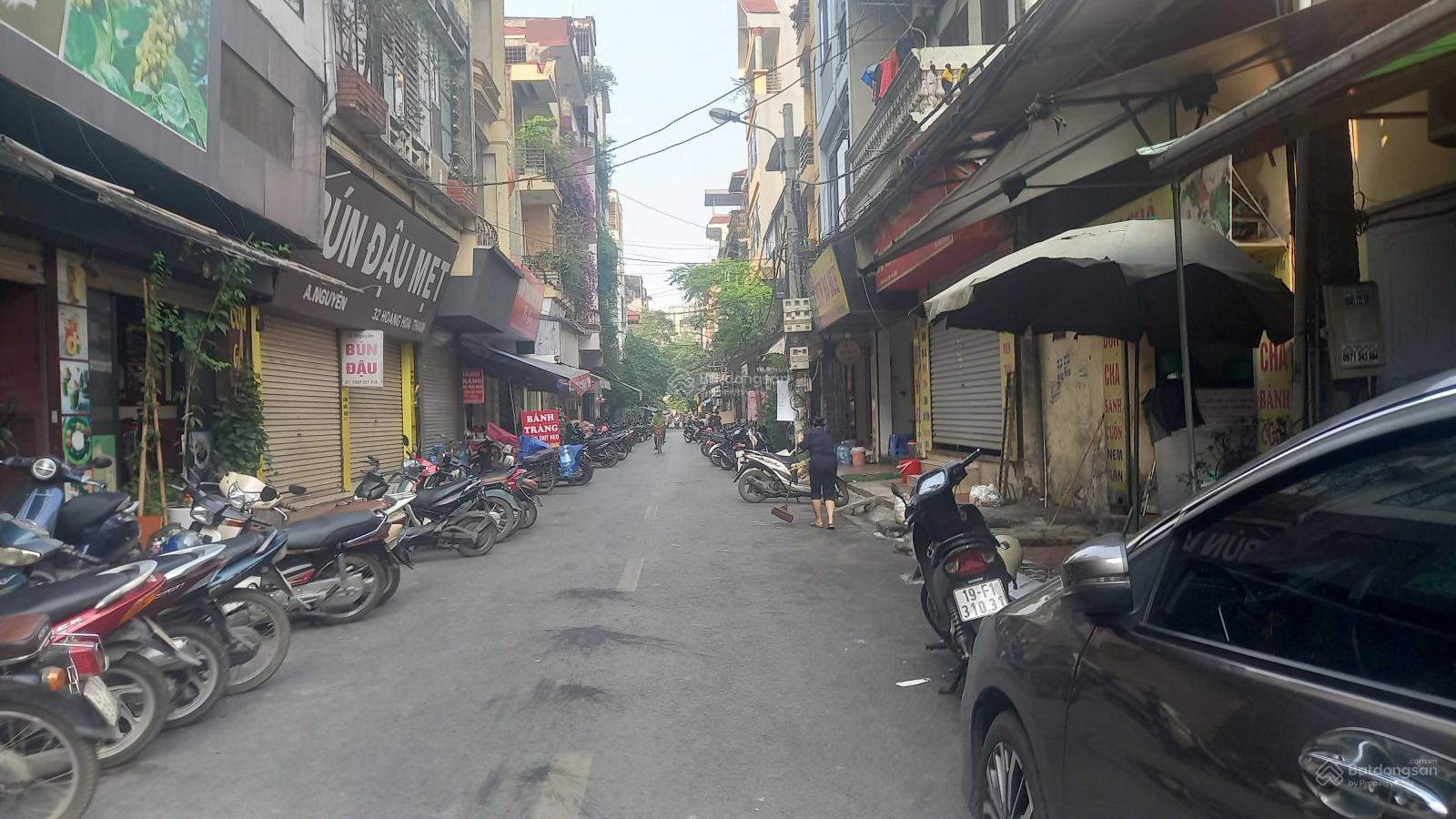 HOT - Bán nhà phố Hoàng Hoa Thám -  phố cổ Hà Đông, 63m2, chỉ hơn 100tr/1m2 - Ảnh chính