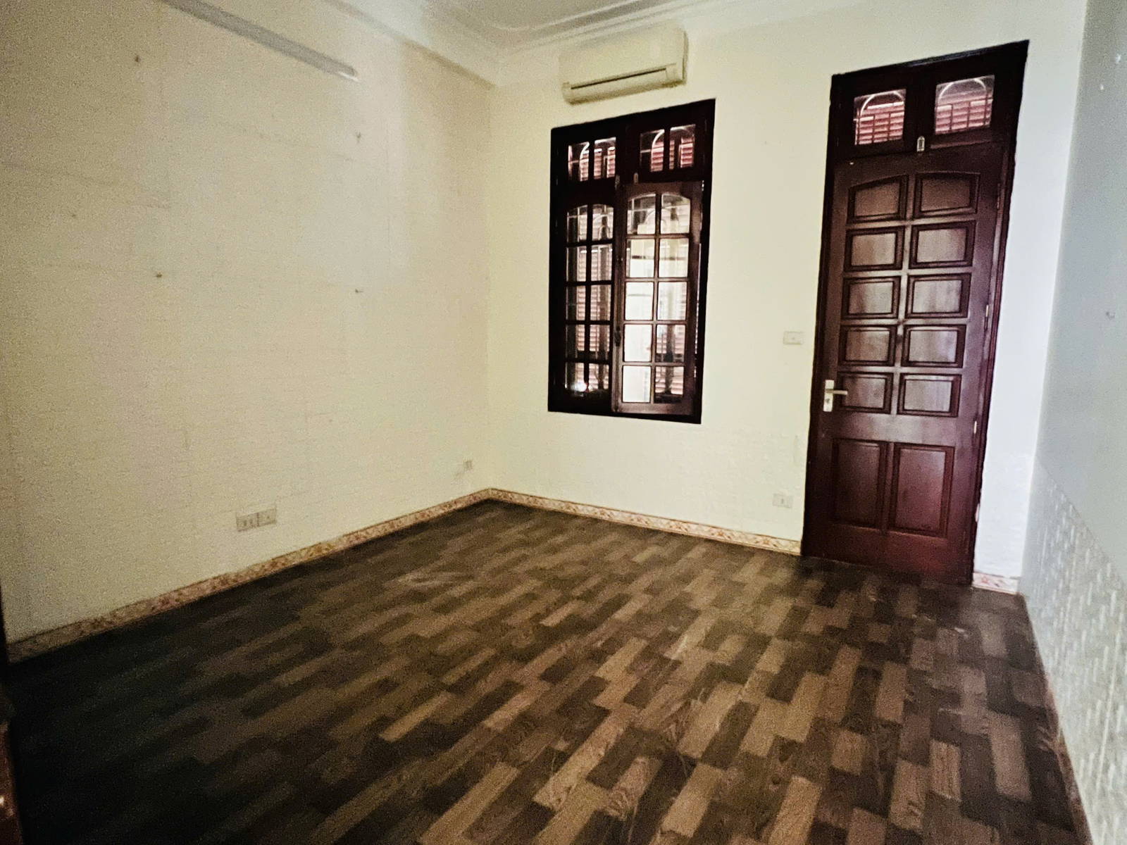 Bán Nhà Hoàng Quốc Việt. Cầu Giấy. Ô Tô. Kinh Doanh. DT 72m2. MT 4m. 4 Tầng. Giá 17,8 Tỷ. - Ảnh 2
