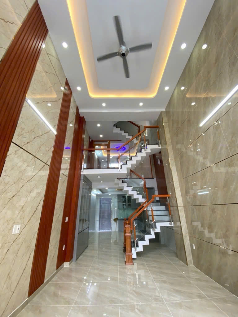 5 TẦNG MỚI 100% - KẾ AEON MALL - HẺM XEM TẢI 4M - PHÁP LÝ ĐỦ - CHỈ 10 TỶ - Ảnh chính