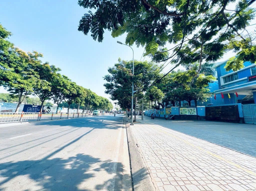 5 TẦNG MỚI 100% - KẾ AEON MALL - HẺM XEM TẢI 4M - PHÁP LÝ ĐỦ - CHỈ 10 TỶ - Ảnh 4