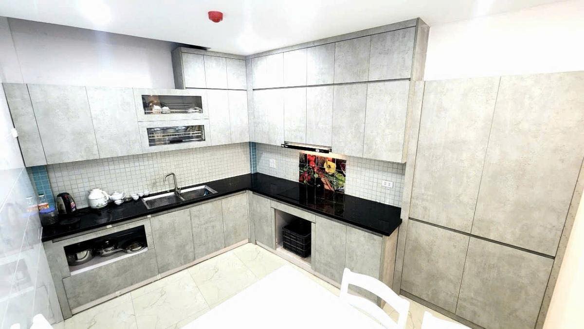 NHÀ MỚI 5T, 63M2, Ô TÔ TRÁNH 10M, THÔNG THOÁNG, GIAO THÔNG THUẬN TIỆN - Ảnh 2