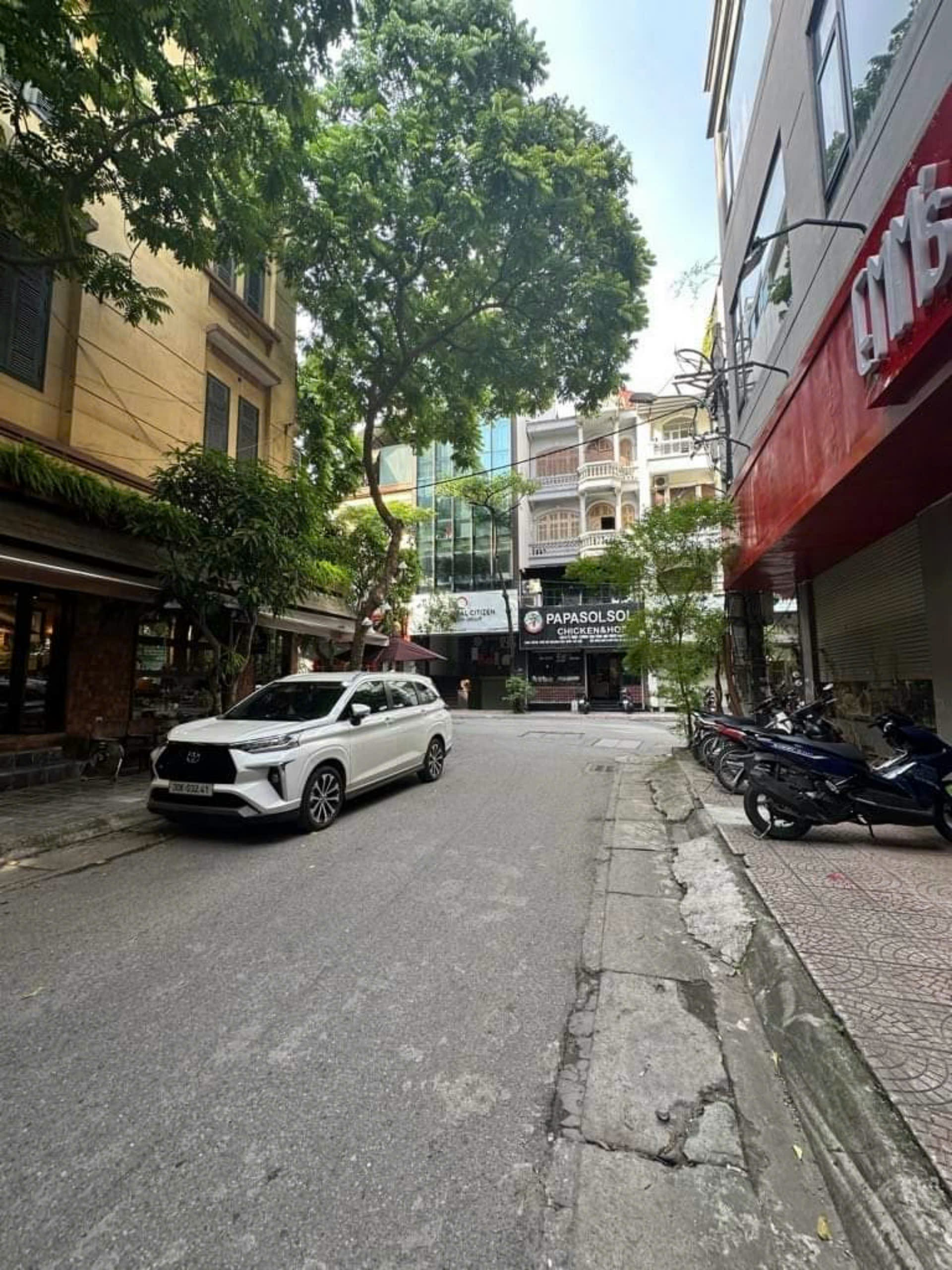 PHÂN LÔ NGUYỄN VĂN HUYÊN, ÔTÔ TRÁNH, VỈA HÈ KINH DOANH, 6T THANG MÁY, 56M2 HƠN 18TỶ - Ảnh chính