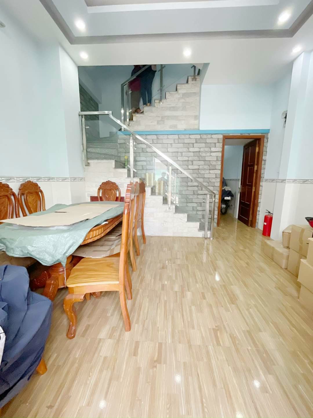 Cực hot Nhà HXH Gò Cát, Phú Hữu, Q.9. DT:151m2, 4PN chỉ 5,35tỷ - Ảnh chính