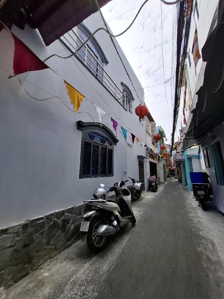 🏦 BÁN NHÀ MẶT TIỀN XE HƠI ĐẬU CỬA - KHU VỰC DÂN TRÍ CAO.Đ.ĐVB. - Ảnh 3