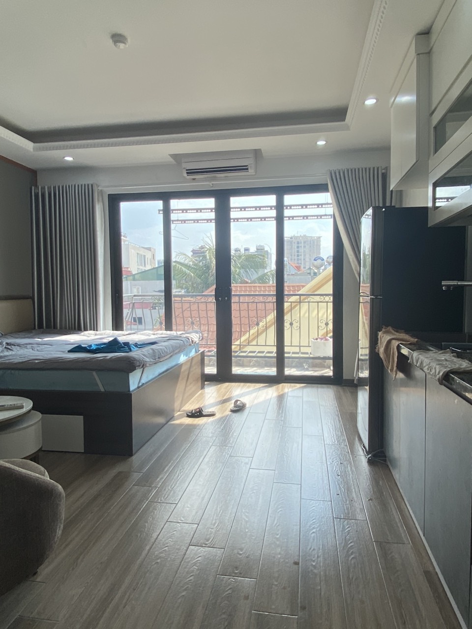 Cho thuê căn hộ tầng 5 studio Full đồ ở khu vực trung tâm Tây Hồ - Ba Đình - Lottel Mall. - Ảnh 2