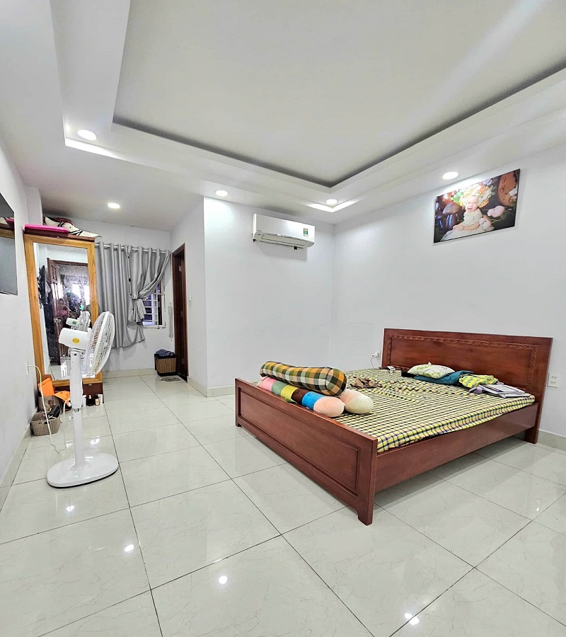 Bán nhà HXH Nguyễn Văn Công, P3, Gò Vấp. 80m2, 4 tầng, View cực đẹp. 4PN - Ảnh 2