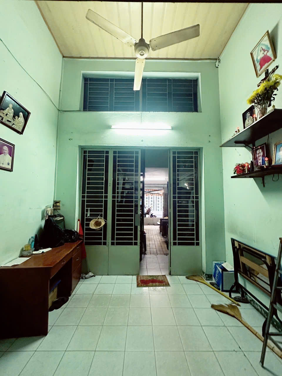 Bán nhà mặt tiền quận 10, đường Bắc Hải, 43m2, cấp 4, 10.9 tỷ - Ảnh chính