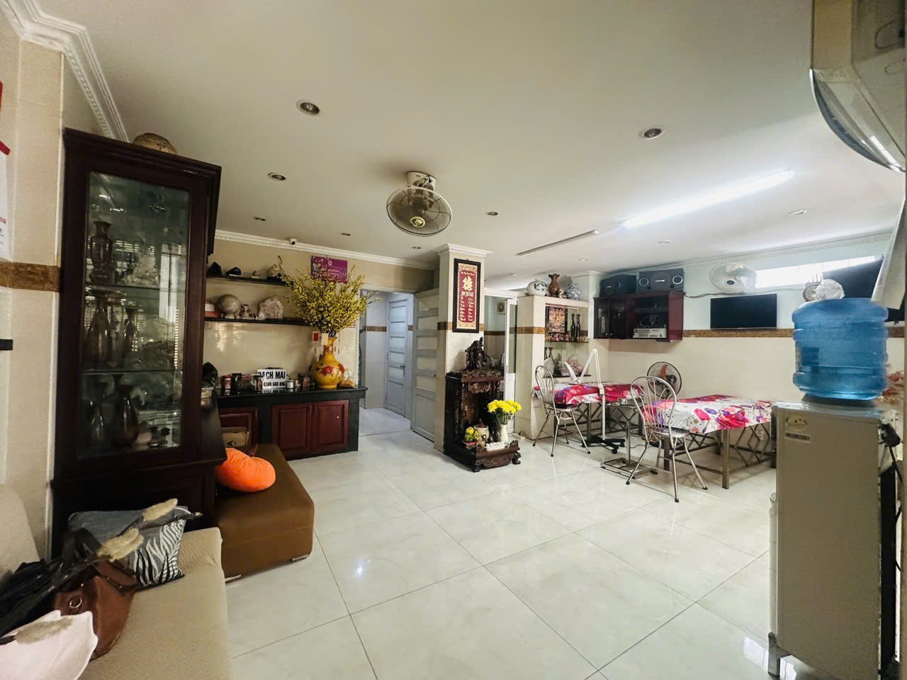 CHỦ ĐỊNH CƯ GẤP BÁN NHÀ MẶT PHỐ 5 TẦNG NGUYỄN VĂN ĐẬU BÌNH THẠNH NGANG HIẾM 6M GIÁ 23.5 TỶ - Ảnh 3