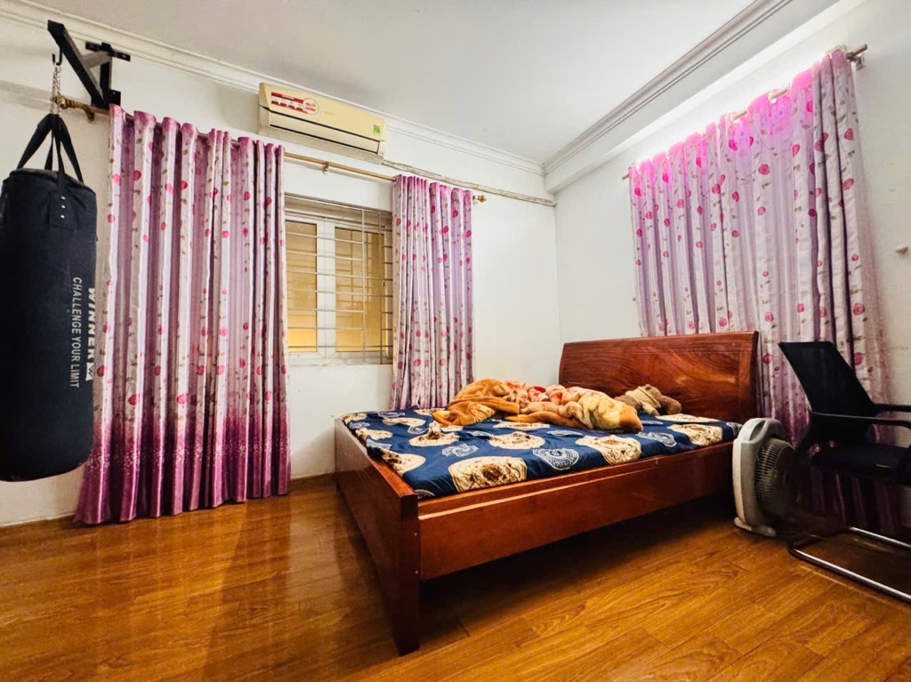 Bán nhà Duy Tân, Cầu GIấy – NGÕ RỘNG, NÔNG, THÔNG, KINH DOANH VIP - 40m2*5T, 8.7 TỶ - Ảnh chính