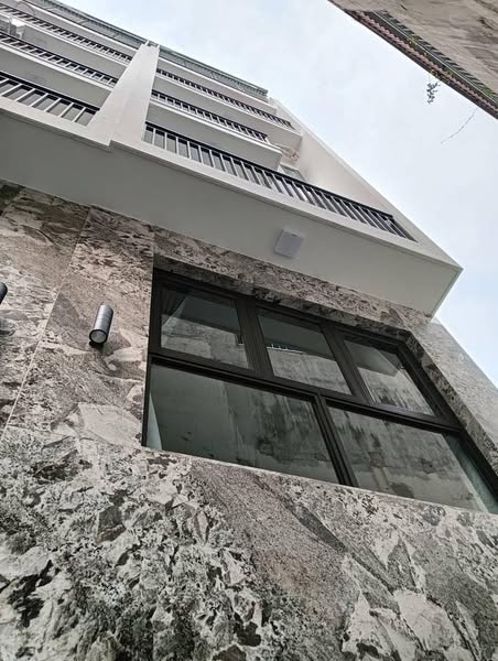 BÁN NHÀ LÔ GÓC – 6 TẦNG THANG MÁY – HOÀNG NHƯ TIẾP – LONG BIÊN - Ảnh chính