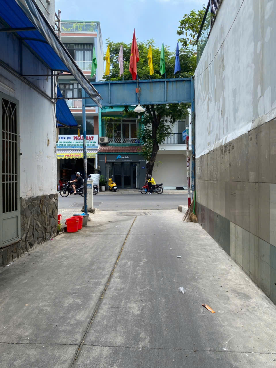 BÁN NHÀ VƯỜN LÀI-LŨY BÁN BÍCH-TÂN HƯƠNG-40M2-HẺM XE HƠI-CHỈ 4,3 TỶ - Ảnh 1