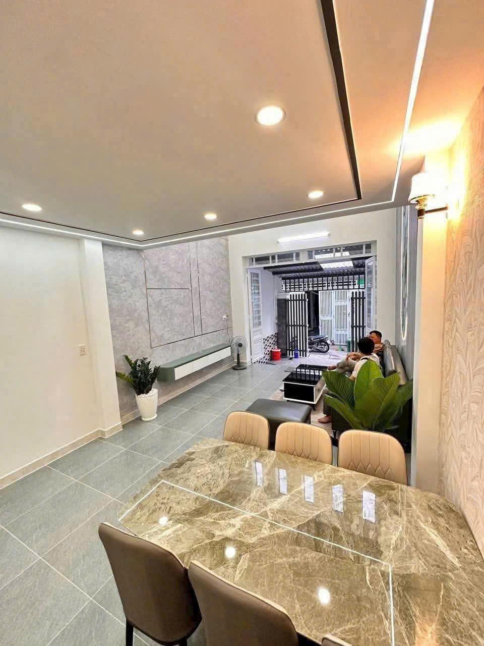 --Bán nhà đường Lạc Long Quân, phường 9, Tân Bình; (4*9) 4 tầng; 5,5 tỷ - Ảnh 1