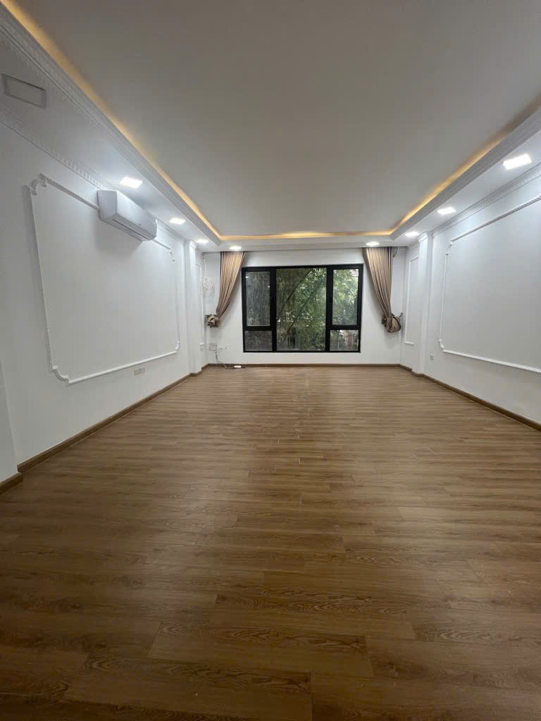 BÁN NHÀ LẠC LONG QUÂN  -  7 TẦNG THANG MÁY    -  MT 5M  -  OTO TRÁNH  -  GẦN PHỐ  -  KINH DOANH ĐỈNH - Ảnh 2