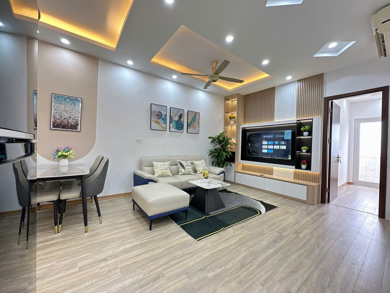 Căn hộ view hồ VP6 - Linh Đàm, Hoàng Mai, 62m2 * 2 ngủ giá 2 tỷ 580 triệu - Ảnh 1