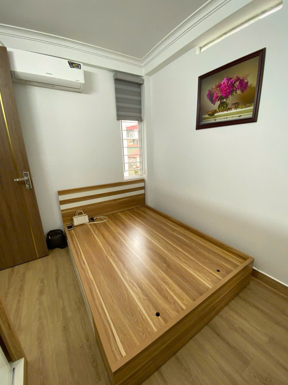 Bán căn Ccmn 2Pn 2Wc cực đẹp 1ty820 Đặng Văn Ngữ, Đống Đa - Ảnh 1