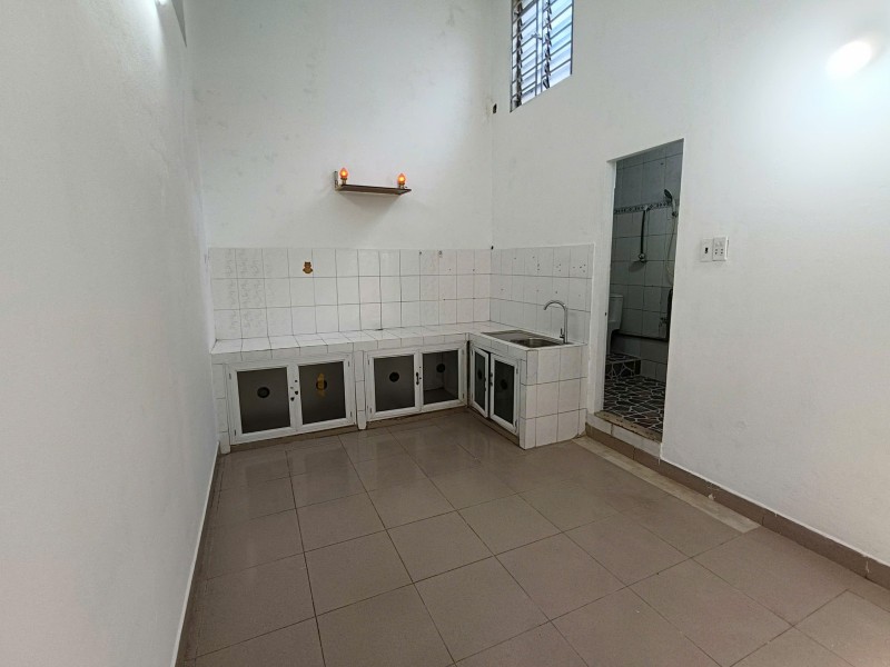 ♪ Nhà Kiệt Bàu Trảng Thanh Khê, 70m2, C4 sạch sẽ, 2.35 tỷ - Ảnh 1
