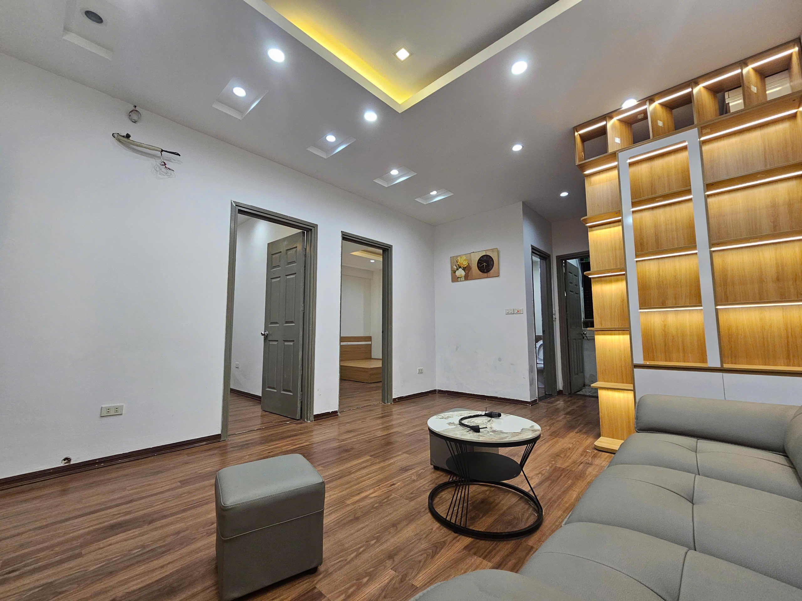 Bán căn hộ CT2 Xala , Diện tích 64m ,2pn,1vs sổ đỏ chính chủ - Ảnh chính