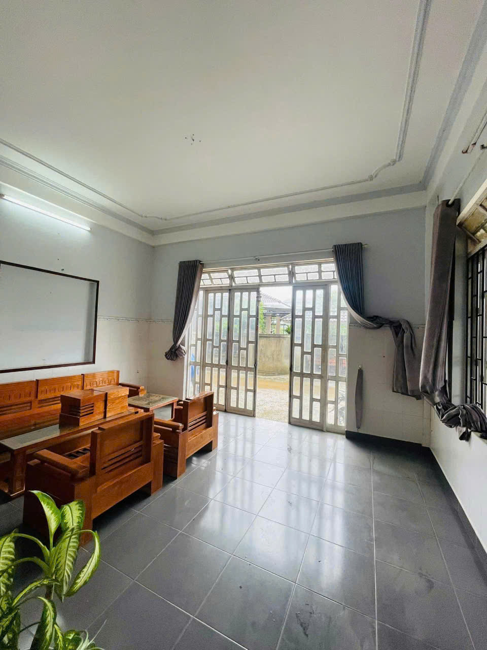 📣 CHO THUÊ NHÀ 3 TẦNG - GÓC 2 MẶT TIỀN – ĐẦU ĐƯỜNG HOÀNG QUỐC VIỆT – CÁCH AEON MALL CHỈ 300M 🏠 - Ảnh 1