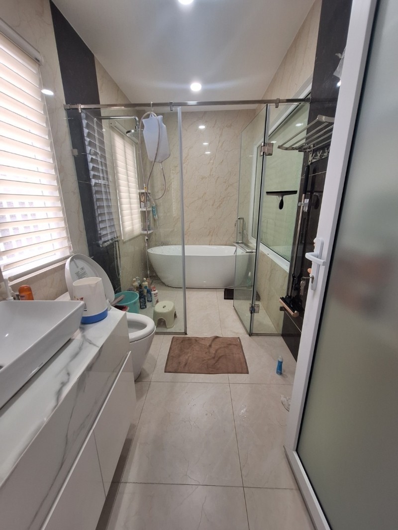 Bán nhà mặt phố đường Tự Do, Q.9, 90m², 3 tầng, 9.1 tỷ - Ảnh 4
