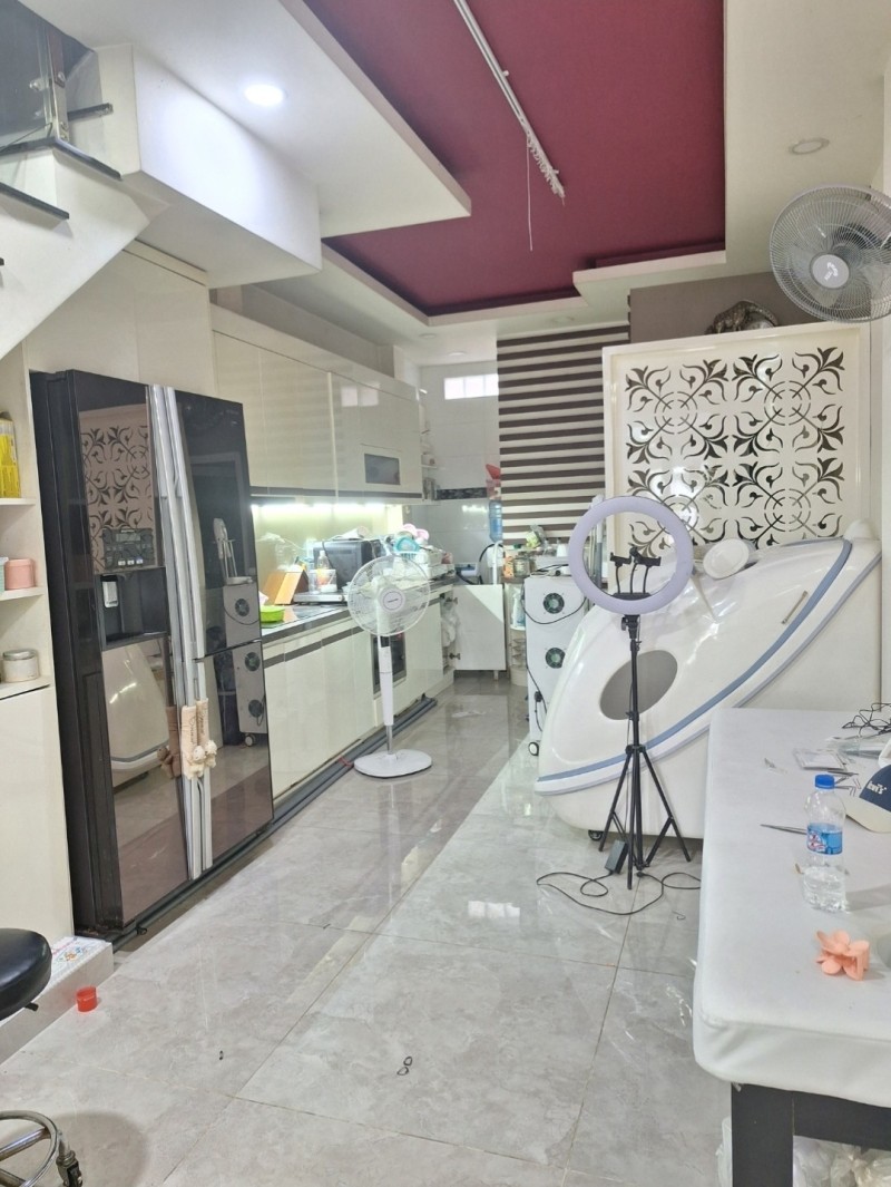 Bán nhà mặt phố đường Tự Do, Q.9, 90m², 3 tầng, 9.1 tỷ - Ảnh 2