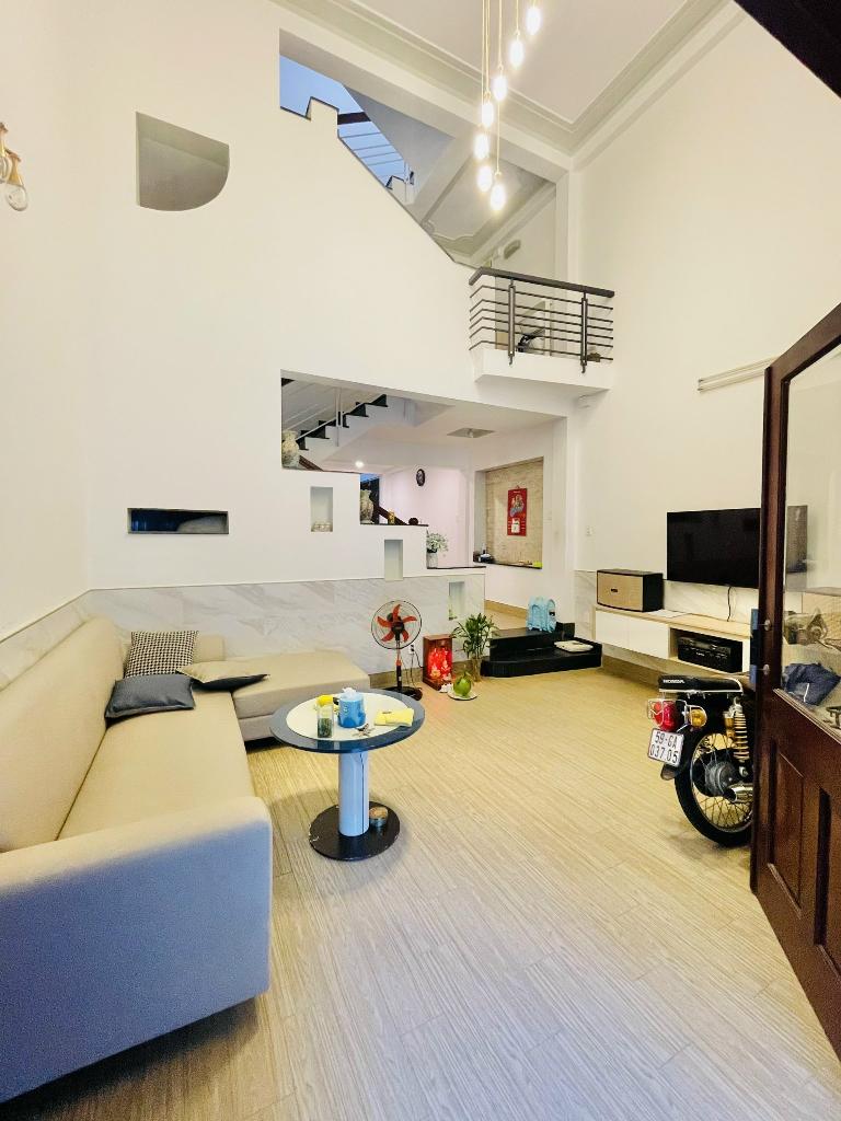 100m2 ÚT TỊCH, HXH sát mặt tiền, 4 tầng, 4PN, sát bên khu Đệ Nhất hơn 9 tỷ - Ảnh chính