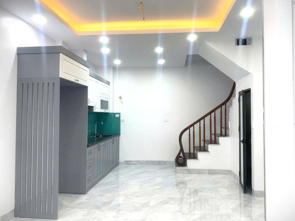 Bán gấp nhà riêng tại Đại Tự - Kim Chung, 10m ô tô đỗ - Ảnh 1