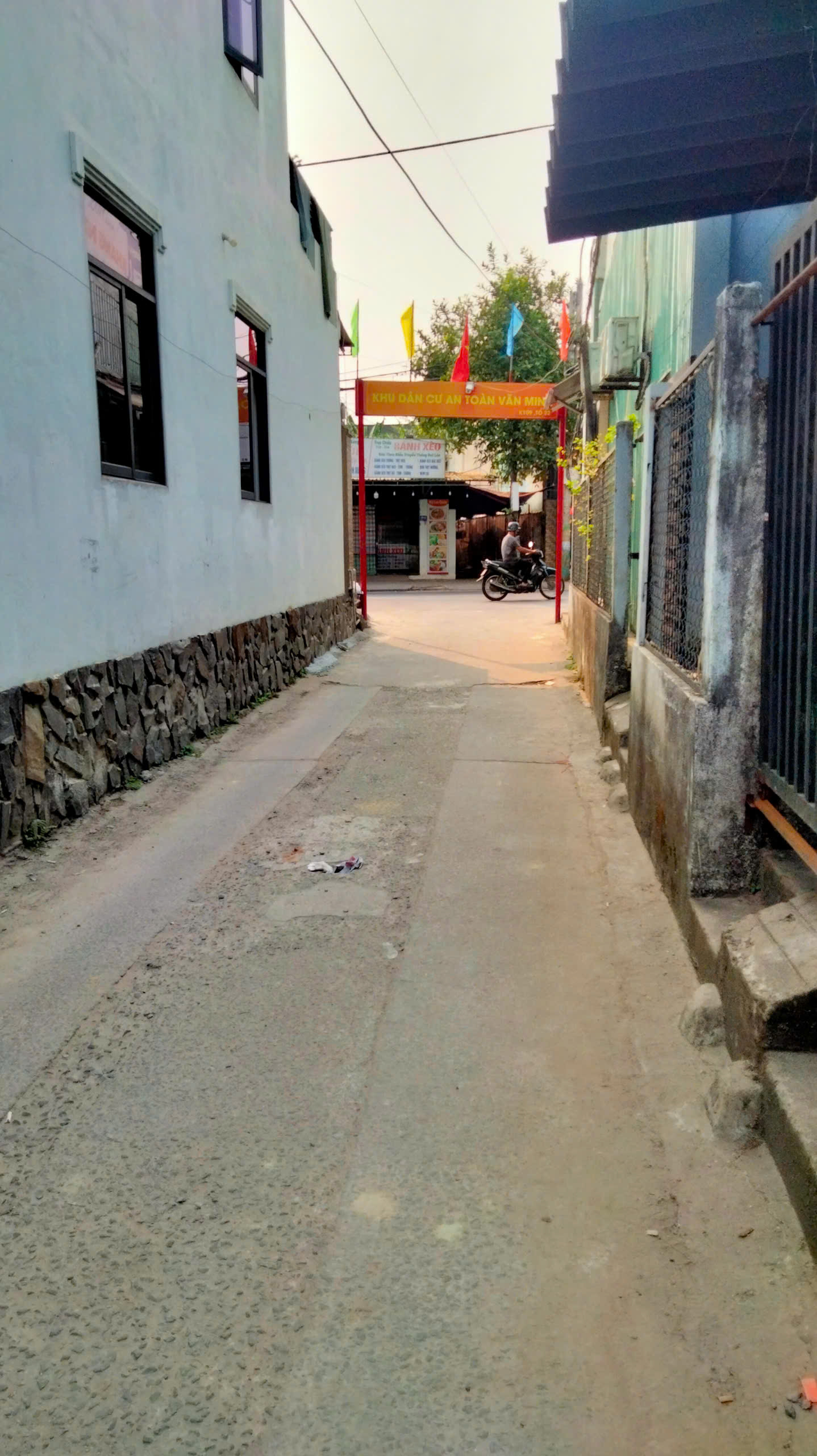NHÀ GÁC ĐÚC ĐẸP, DT 75M2 - 4 PN, KIỆT MẸ SUỐT, SAU ĐẠI HỌC SƯ PHẠM ĐÀ NẴNG – CHỈ 2.X TỶ - Ảnh 4