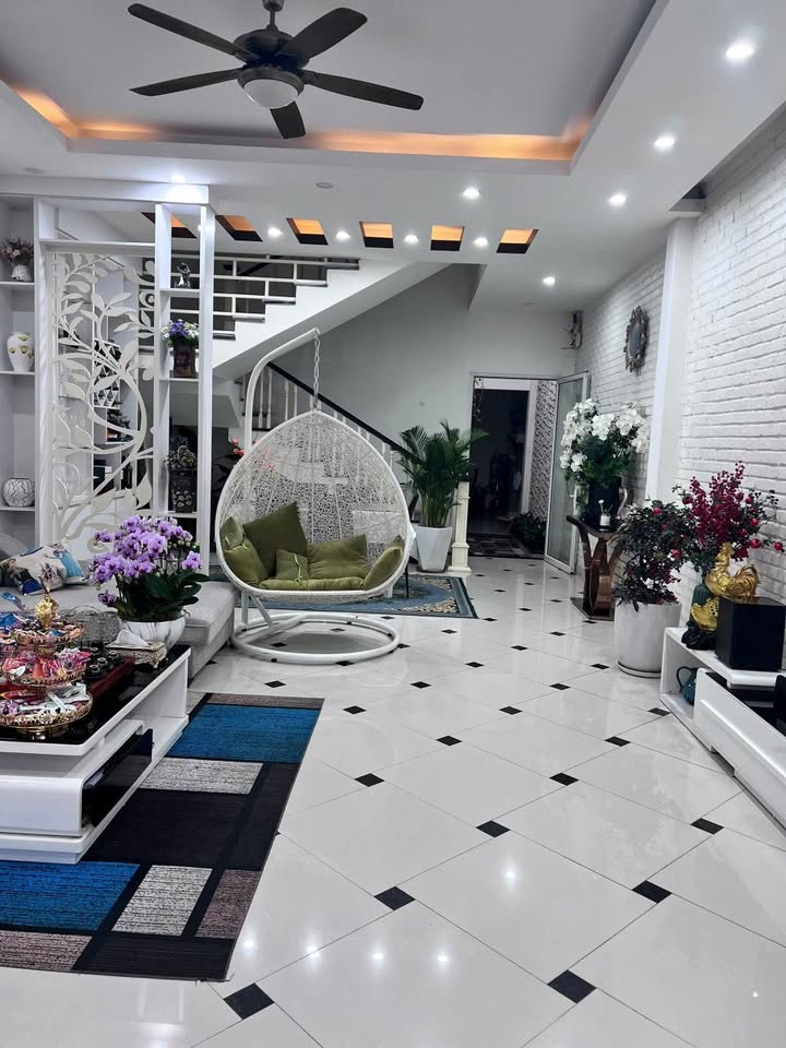Ban gấp nhà gần chợ Bình Chánh 980tr - Ảnh 5