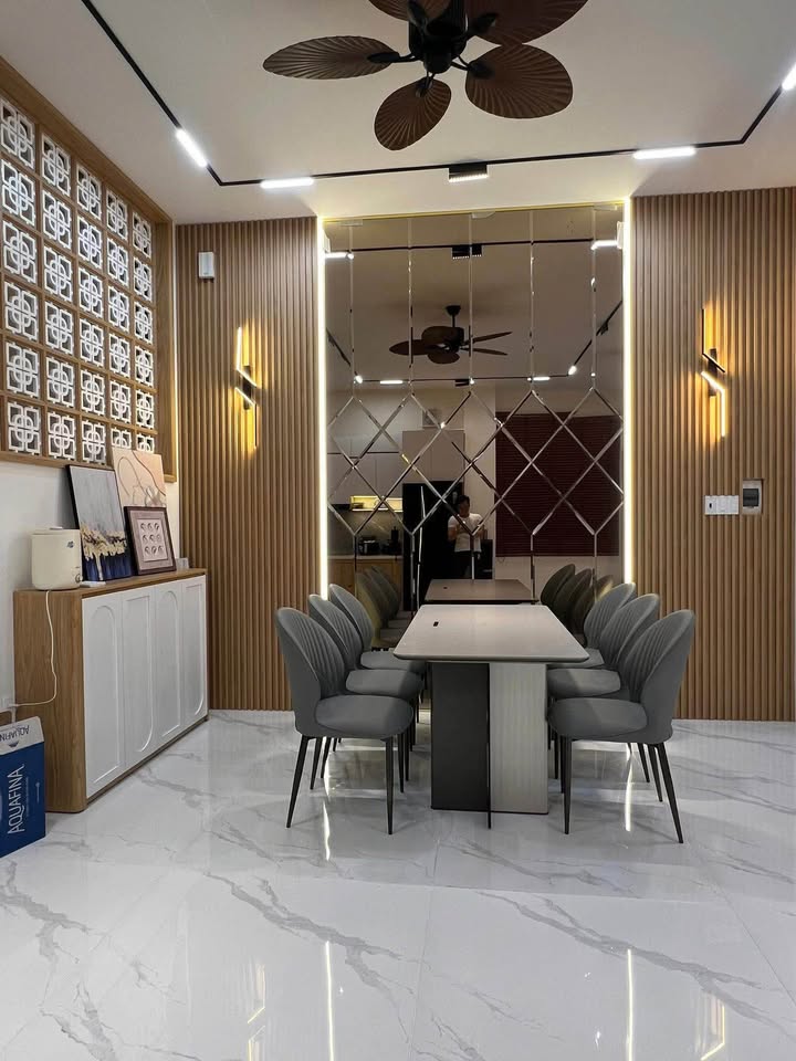 🔥🔥BIỆT THỰ MINI 80M2 - 3 TẦNG FULL NỘI THẤT NGAY MÊTRÔ Q12 - LÔ GÓC KHÔNG LỘ GIỚI - HXH THOẢI MÁI - Ảnh 2