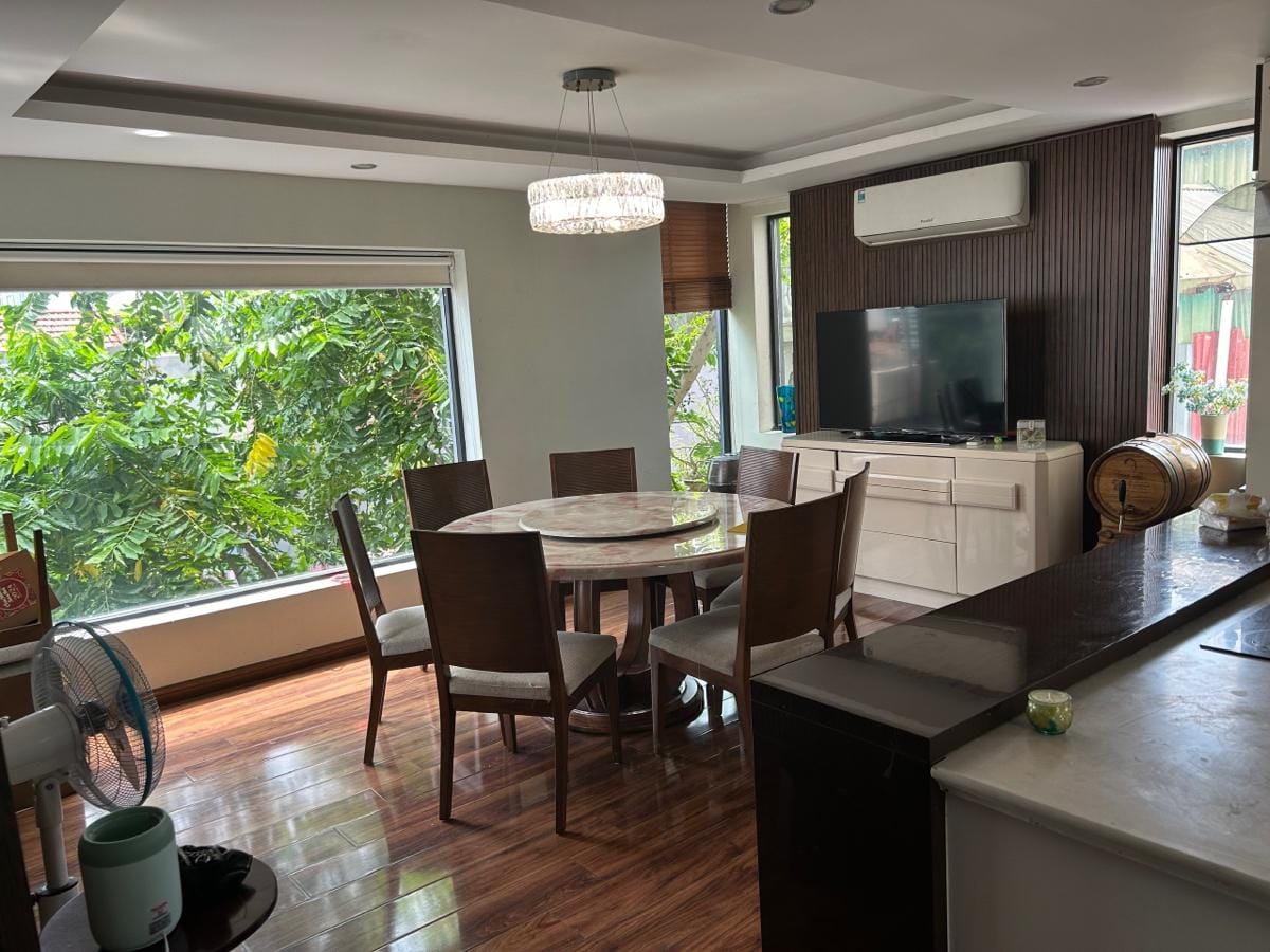 Bán nhà Đào Tấn ngõ thông gần ô tô 50m, 4 tầng 11 tỷ - Ảnh 1