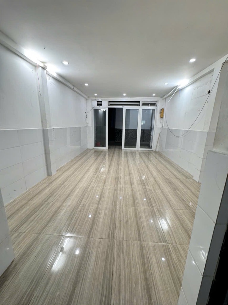 NHÀ BÁN QUANG TRUNG GV - GẦN CHỢ HẠNH THÔNG TÂY & NGÃ 3 VỚI TÂN SƠN  - DT 67M² - 2 TẦNG CHỈ HƠN 4 TỶ - Ảnh 5
