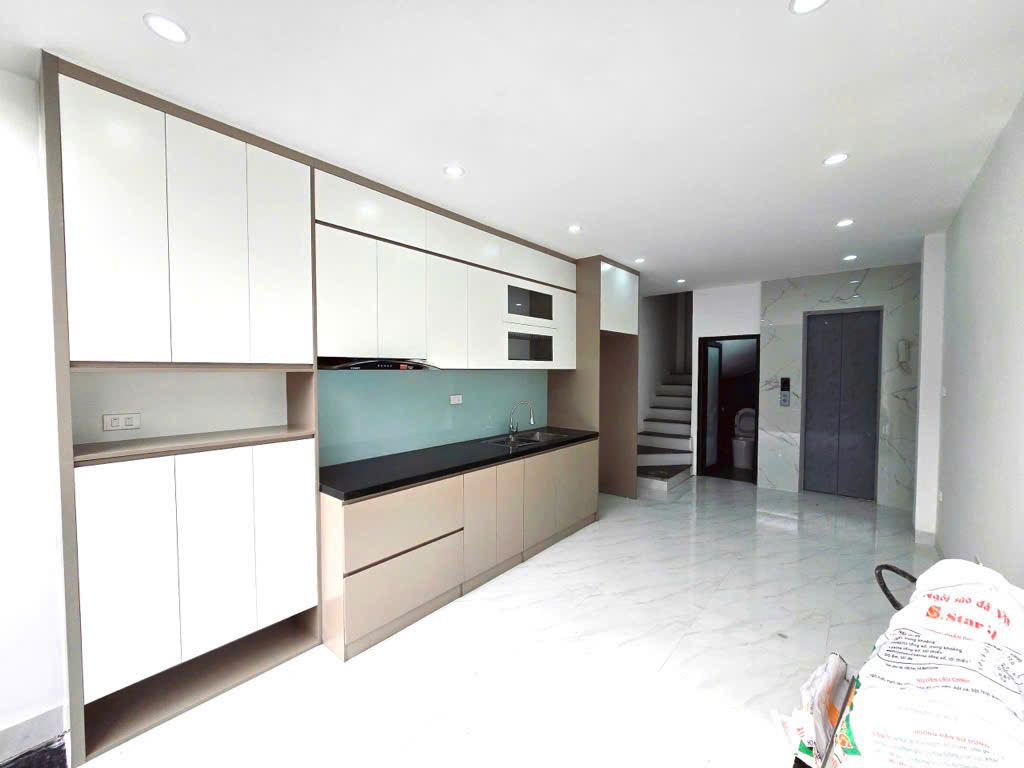 BÁN NHÀ LẠC LONG QUÂN  -  6 TẦNG THANG MÁY  -  BÃI XE OTO SÁT NHÀ  -  20M RA PHỐ  -  GẦN HỒ TÂY  - - Ảnh 4