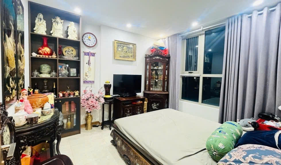 Hiếm  - Căn góc 99m2-3PN, tầng đẹp, view đỉnh, NT đẹp ở ngay Hàm Nghi, giá 6 tỷ2 - Ảnh 2